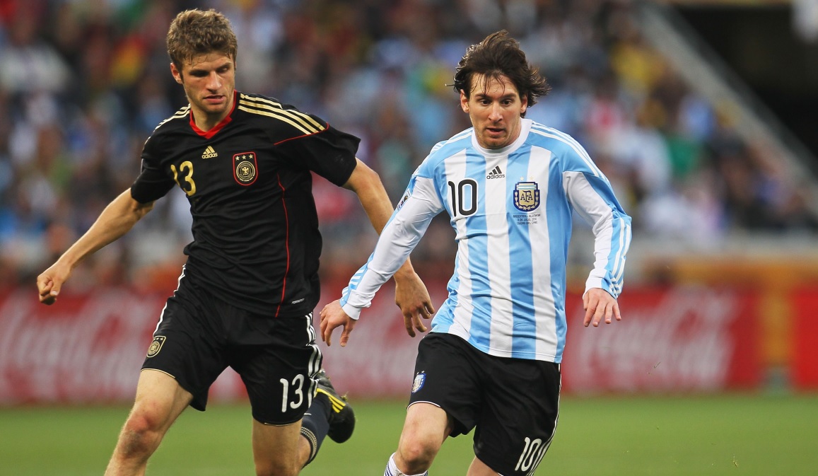 Muller susține că prezența lui Messi influențează arbitrii la Mondial