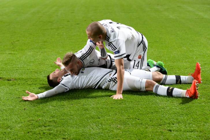 Ponturi pariuri Legia – Trnava Liga Campionilor (24 iulie)